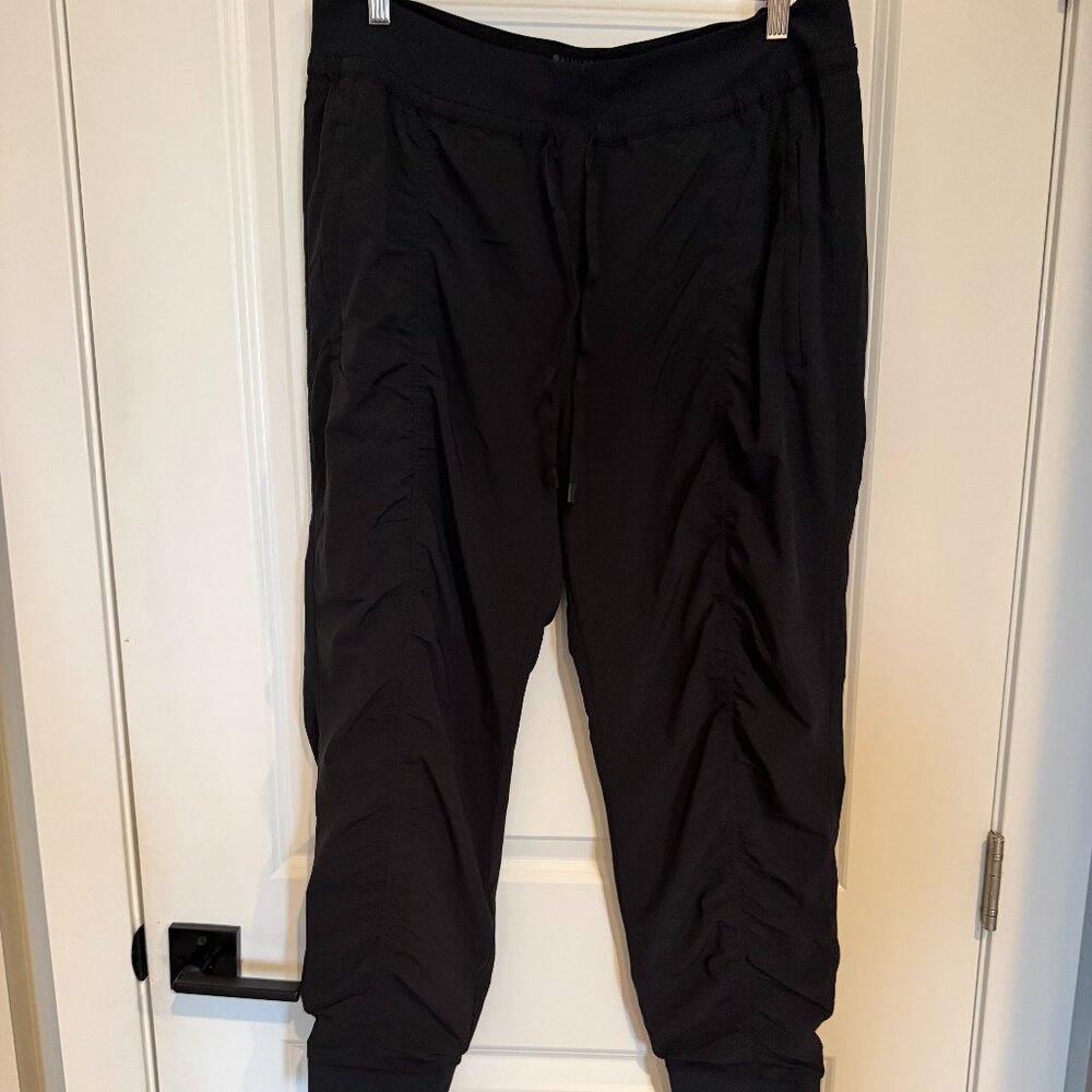 Like New Athleta Scrunched Lined Joggers - Size 16